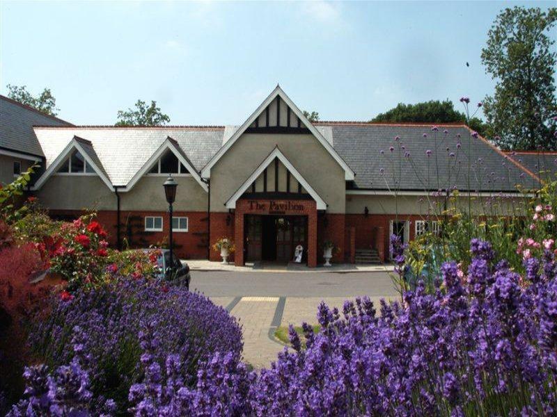 Eastwell Manor, Champneys Hotel & Spa Ashford  Exterior foto